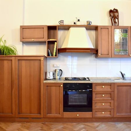 Apartment Lesser Town! Prague Luaran gambar