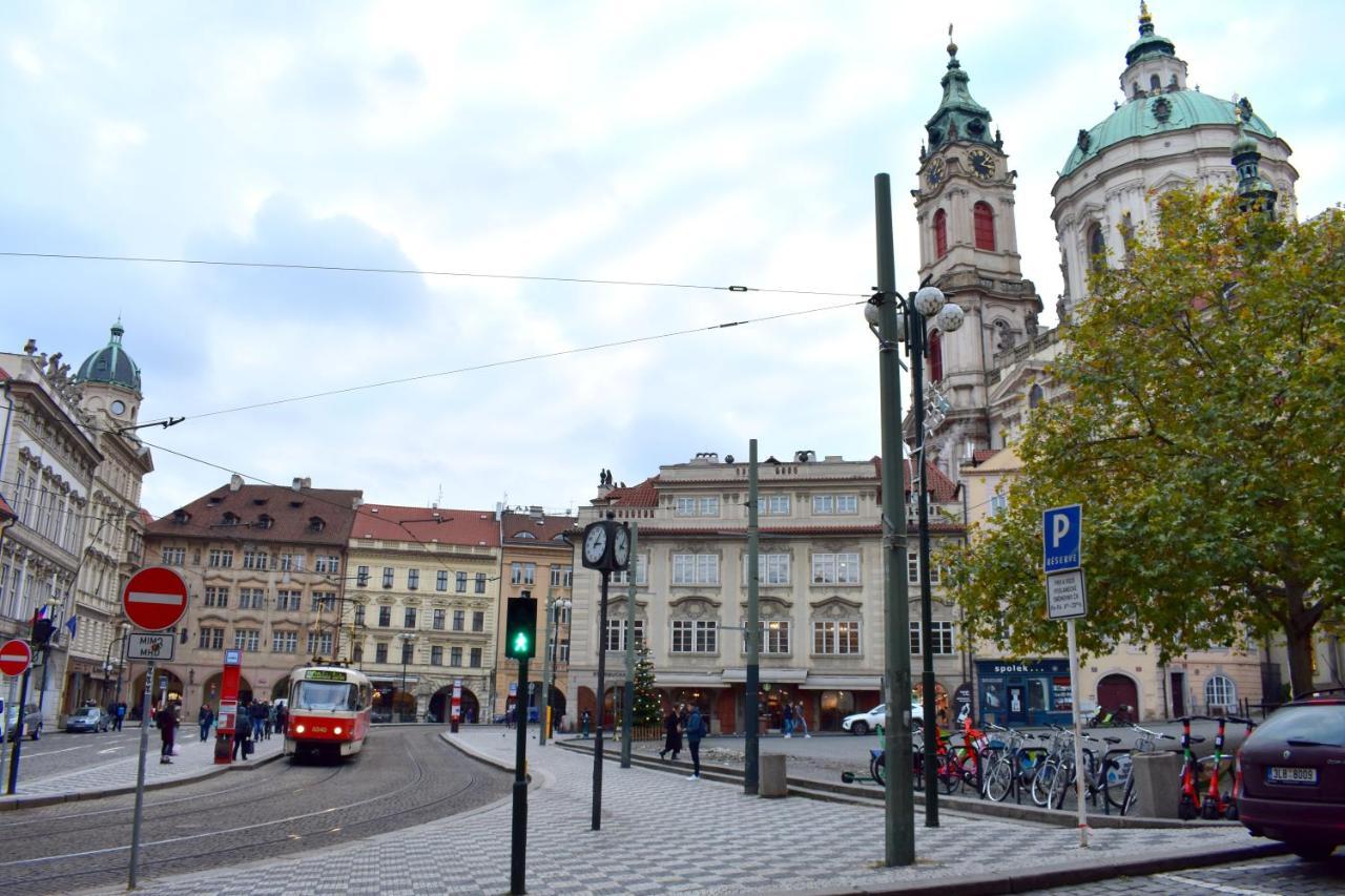 Apartment Lesser Town! Prague Luaran gambar